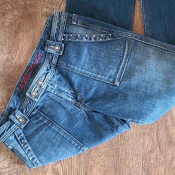 Guess Premium Blue Jeans with Stretch, Size 30 - Picture 8 of 8